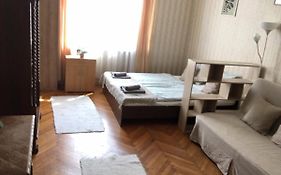 Cozy Flat At Stadionok M Station